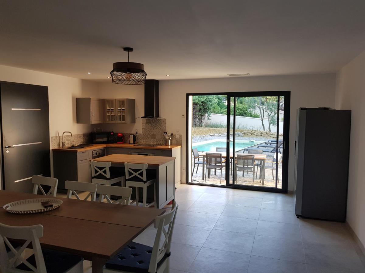 Maison Avec Piscine ヴェゾン・ラ・ロメーヌ エクステリア 写真